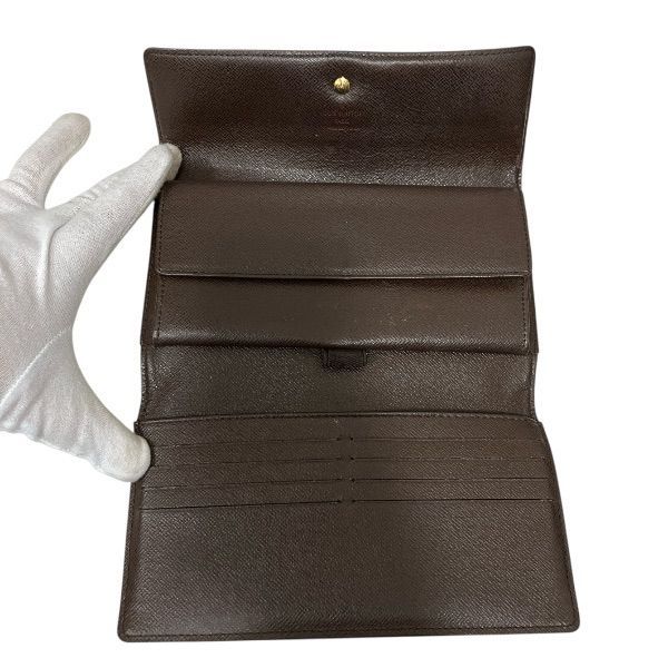 Louis Vuitton Damier Portefeuille International Trifold Wallet