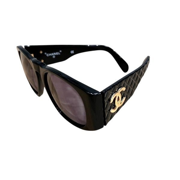 Chanel Quilted CC Logo