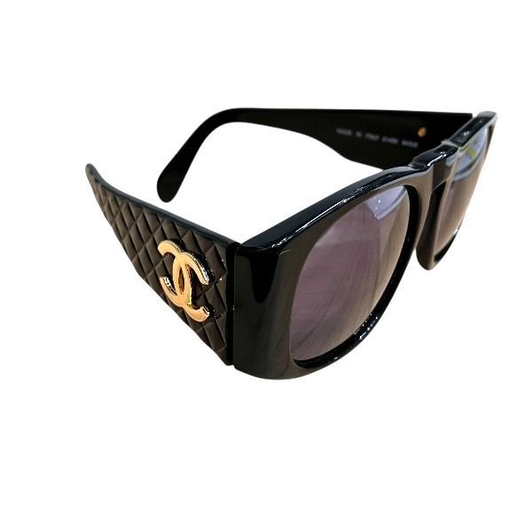 Chanel Quilted CC Logo