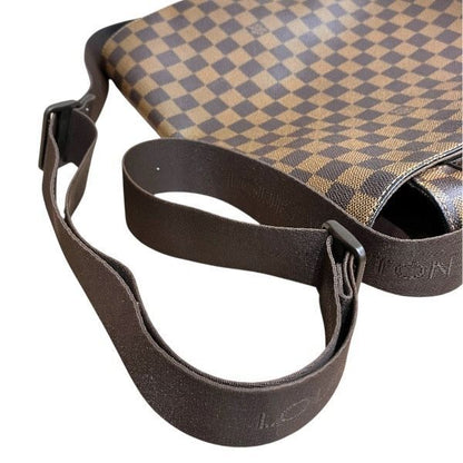 Louis Vuitton Damier Bastille Shoulder Bag