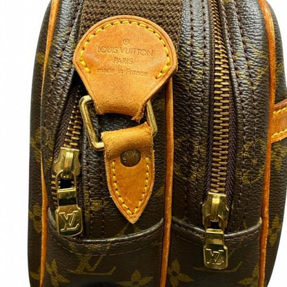 Louis Vuitton Monogram Reporter PM Shoulder Bag