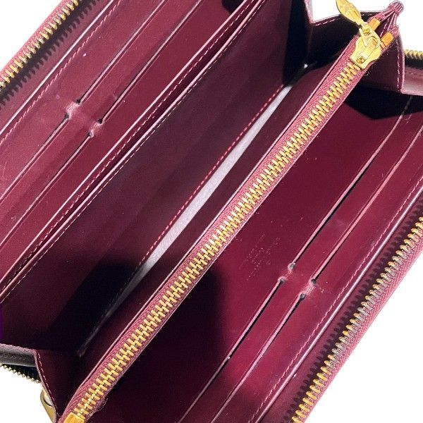 Louis Vuitton Monogram Vernis Zippy Wallet