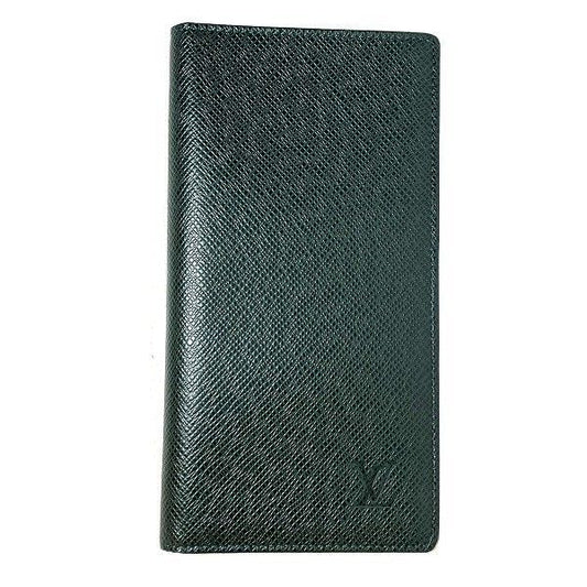 Louis Vuitton Taiga Porte Billets Carte Cles Wallet