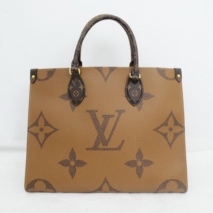 Louis Vuitton Monogram Giant on the Go MM Tote
