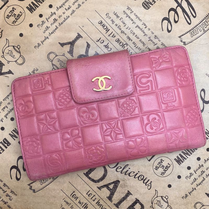 Chanel Icon Line Clasp Bifold Wallet Chocobar Pink CC Logo