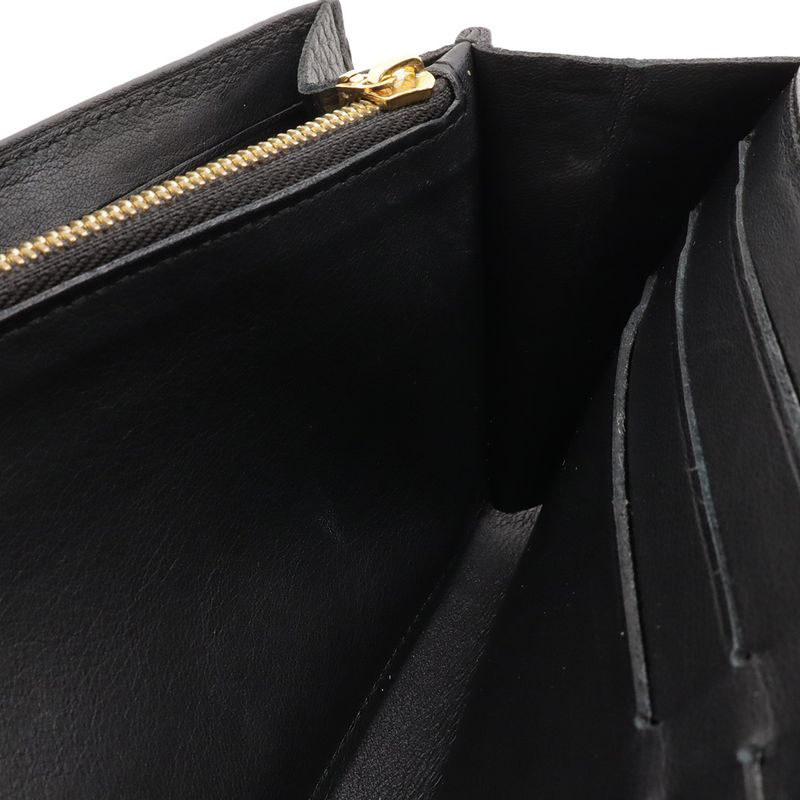 Louis Vuitton Portefeuille Capucines Bifold Wallet