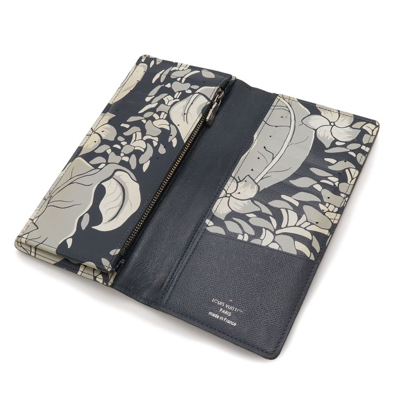 Louis Vuitton Taiga Portefeuille Brother Hawaiian Print Bifold Wallet