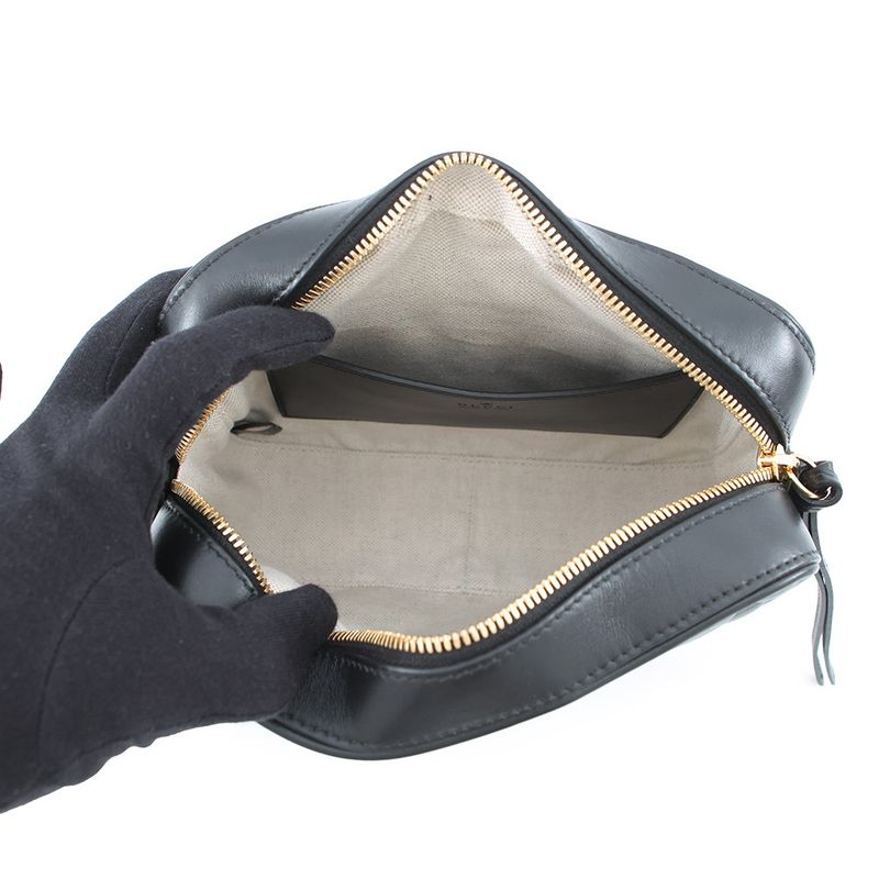 Gucci Shoulder Bag GG Matelasse Small Leather Black