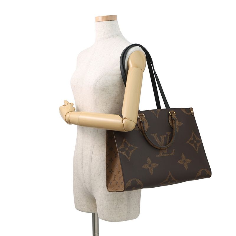 Louis Vuitton Tote Monogram Reverse Giant on the Go MM 2-Way
