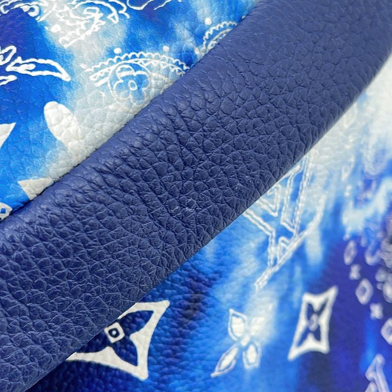 Louis Vuitton Belt Bag Monogram Bandana Discovery PM