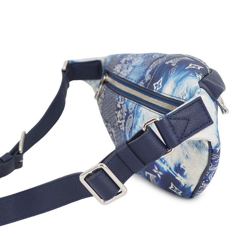 Louis Vuitton Belt Bag Monogram Bandana Discovery PM