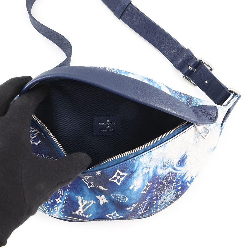 Louis Vuitton Belt Bag Monogram Bandana Discovery PM