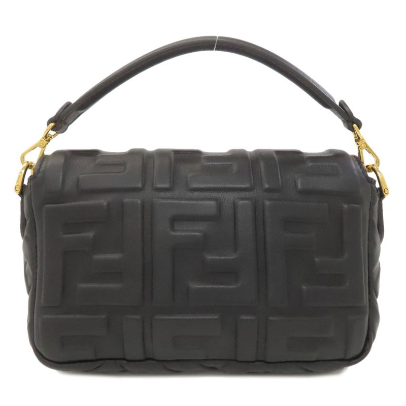 Fendi Chain Shoulder Bag
