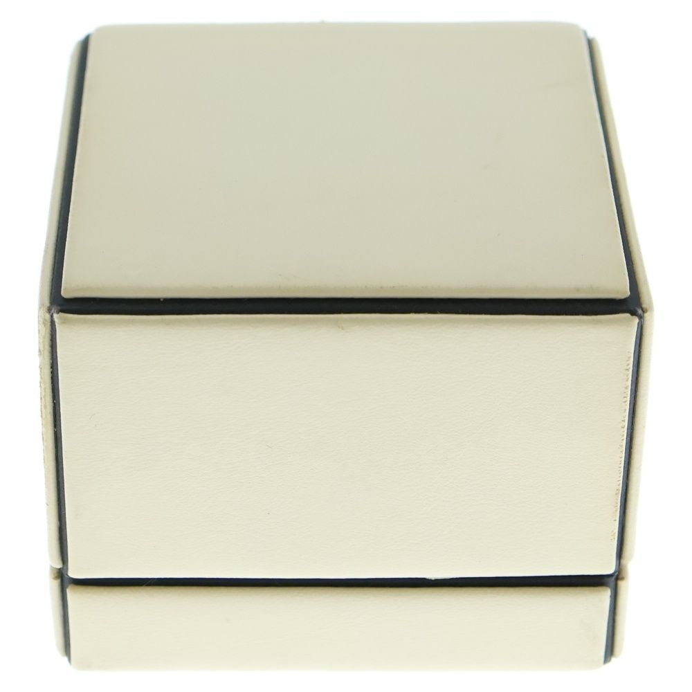 Chanel Profile de Camellia Ring White Gold