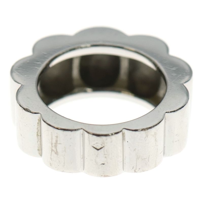 Chanel Profile de Camellia Ring White Gold