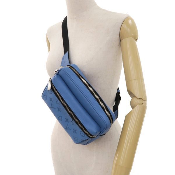 Louis Vuitton Taigarama Outdoor Bum Bag