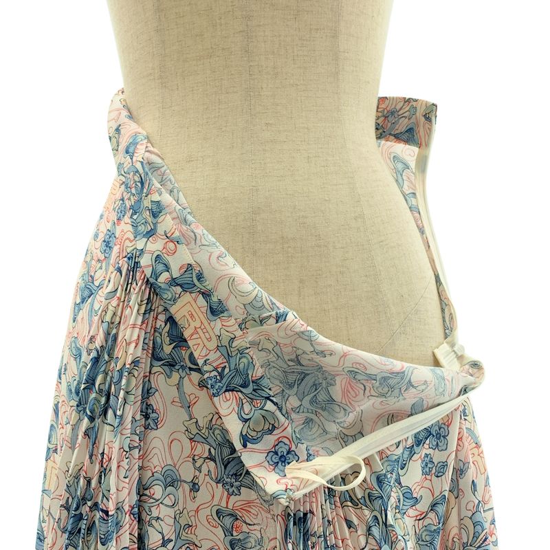 Prada Pleated Contrast All Over Pattern Long Skirt White