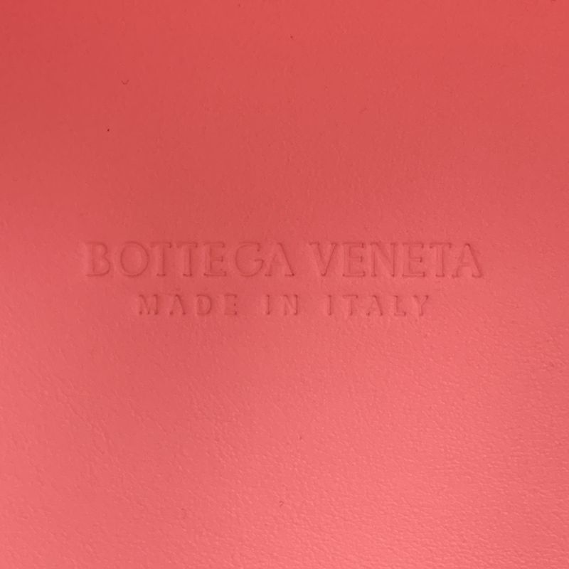Bottega Veneta Maxi Intrecciato Arco Mouton Tote Pink