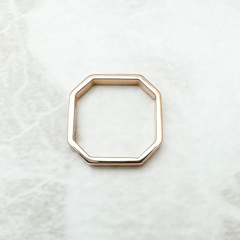 Gucci Octagonal Pink Gold Ring