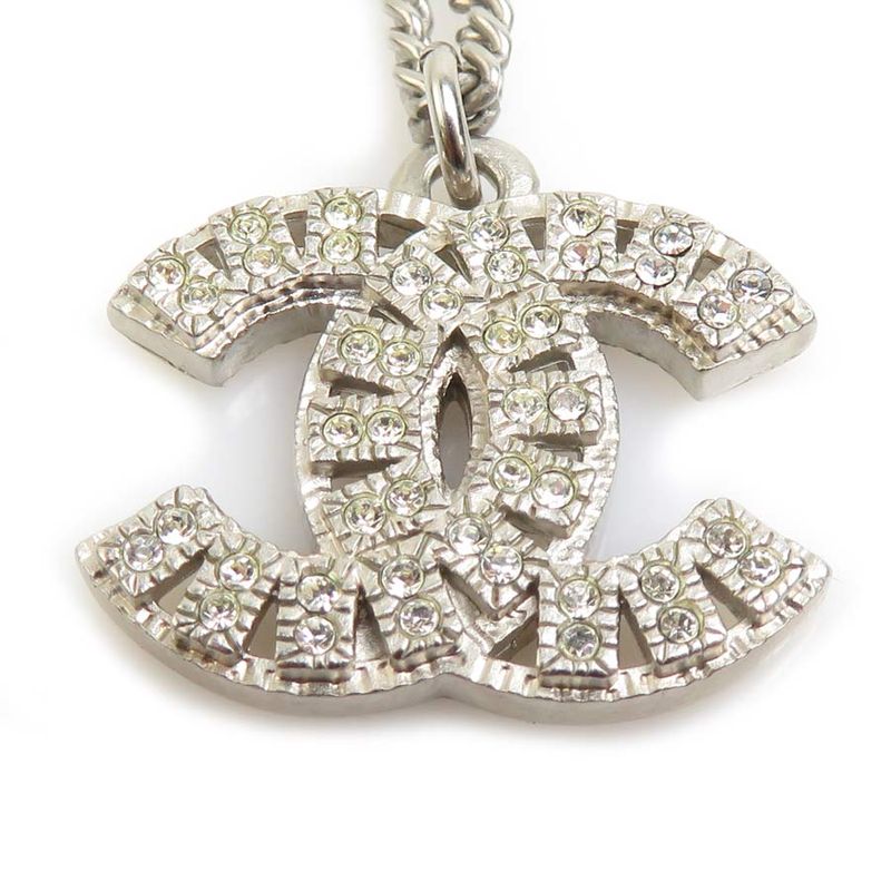 Chanel Necklace CC Logo