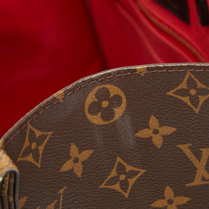 Louis Vuitton Monogram Giant Reverse on the Go MM Shoulder Bag