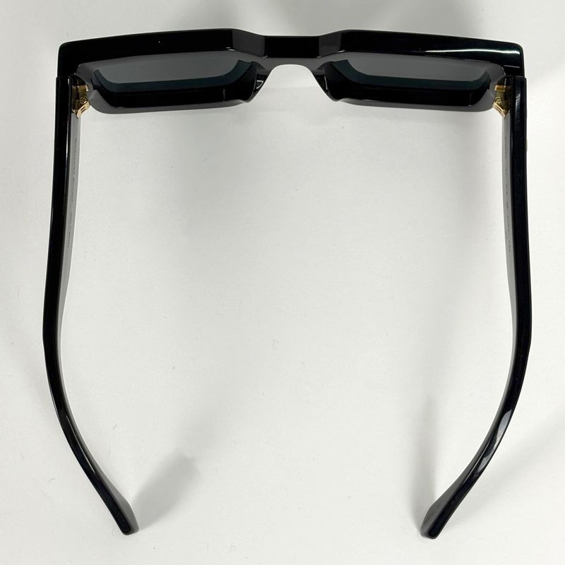 Louis Vuitton LV Crush Square LV Initial Eyewear Sunglasses Plastic Black
