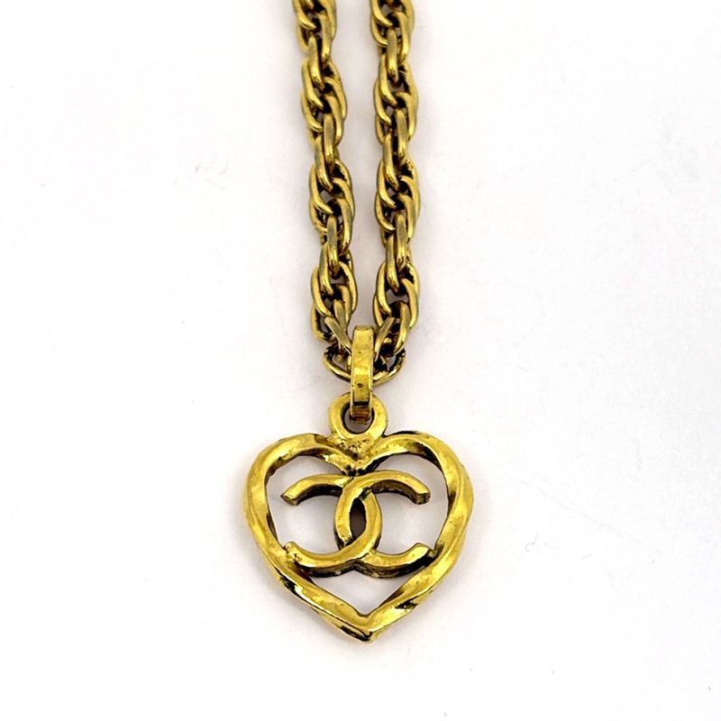 Chanel CC Logo Heart Motif Necklace Chain Gold Plated