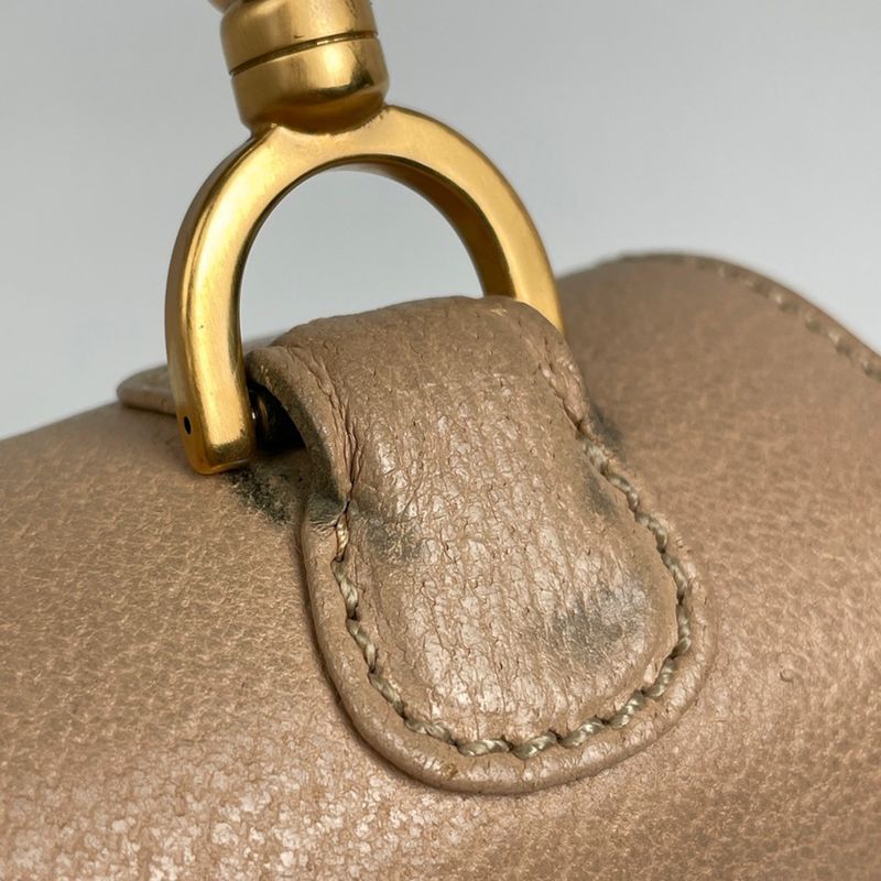 Gucci Bamboo Handbag Vintage Leather Beige