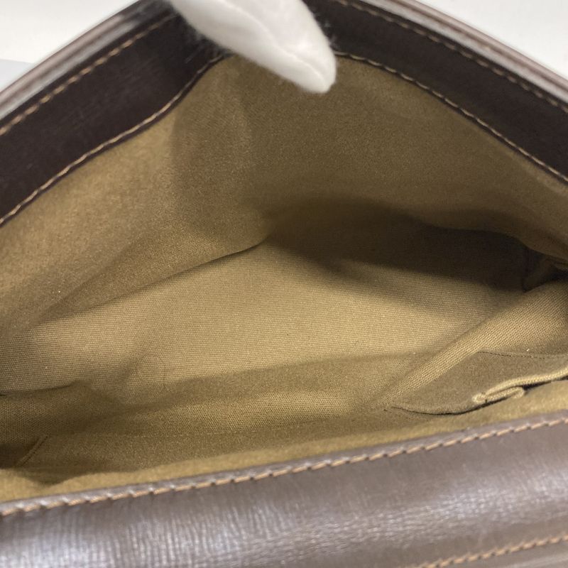 Louis Vuitton Shoulder Bag Utah Omaha Cafe