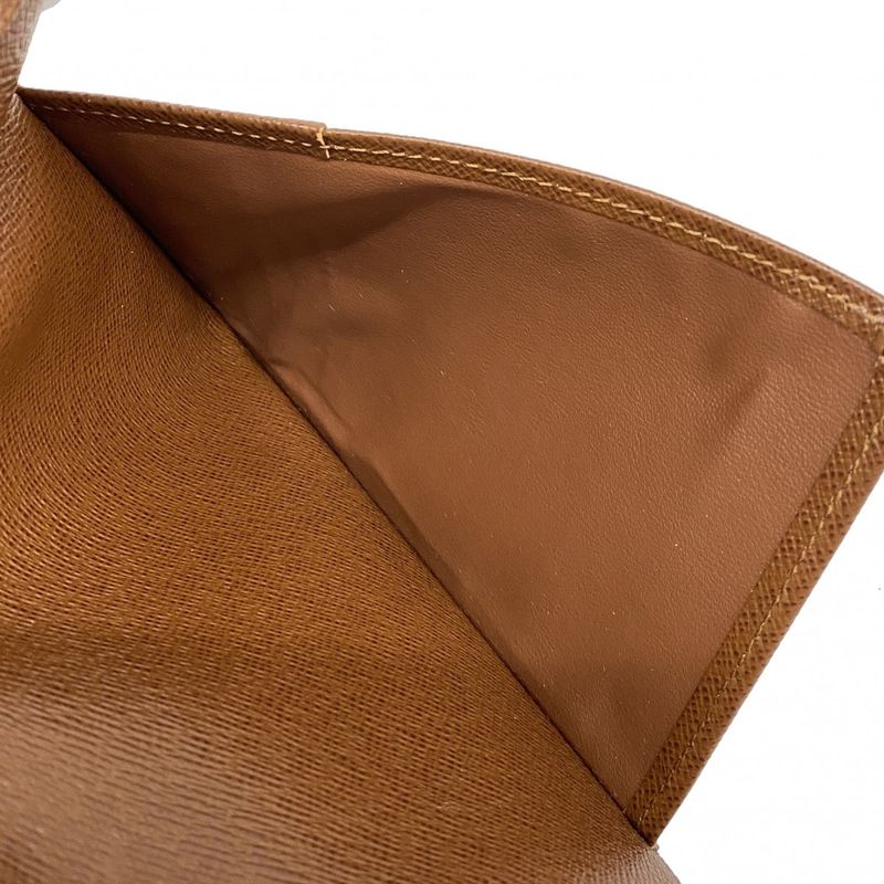 Louis Vuitton Passport Case Monogram Couverture Brown