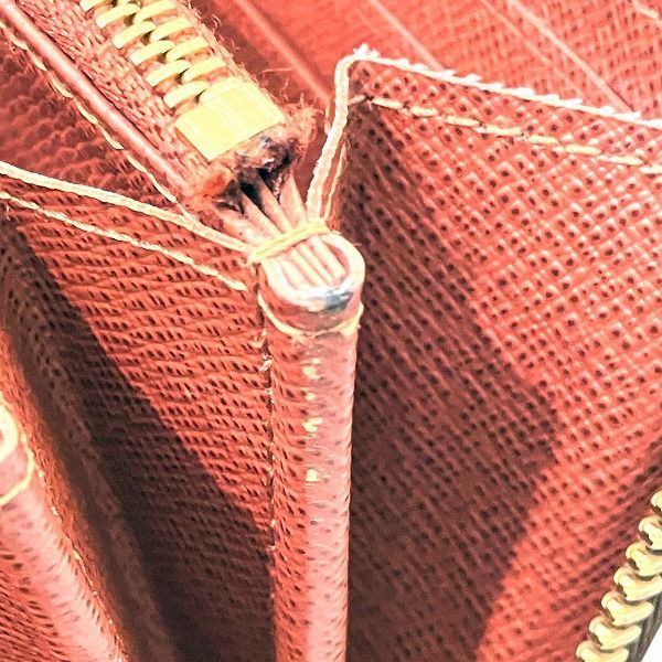 Louis Vuitton Monogram Zippy Wallet Zip Around