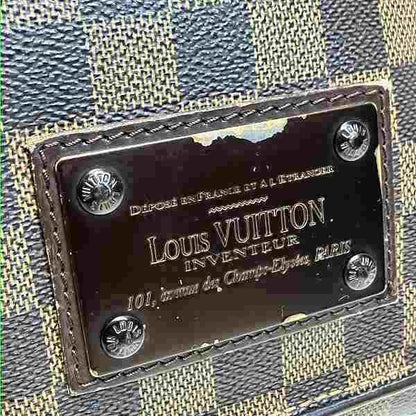 Louis Vuitton Damier Brooklyn PM Shoulder Bag