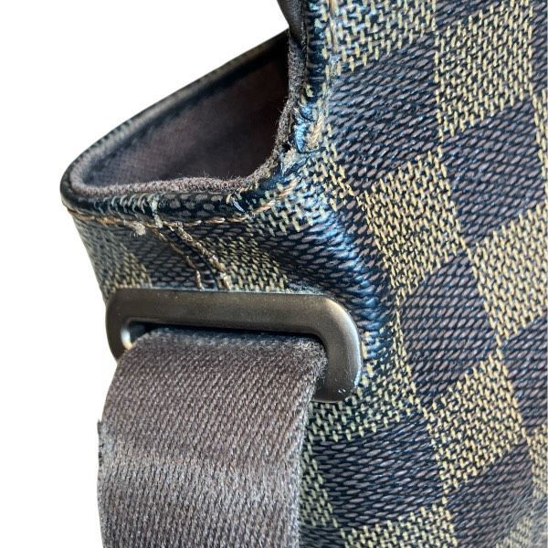 Louis Vuitton Damier Brooklyn PM Shoulder Bag