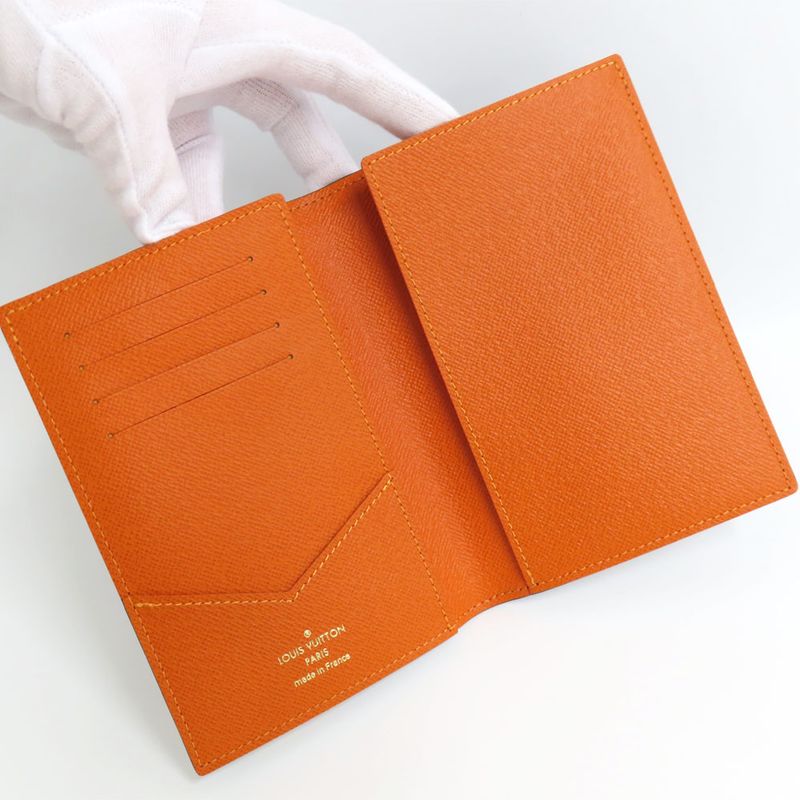 Louis Vuitton Passport Cover Couverture NM Monogram Initial