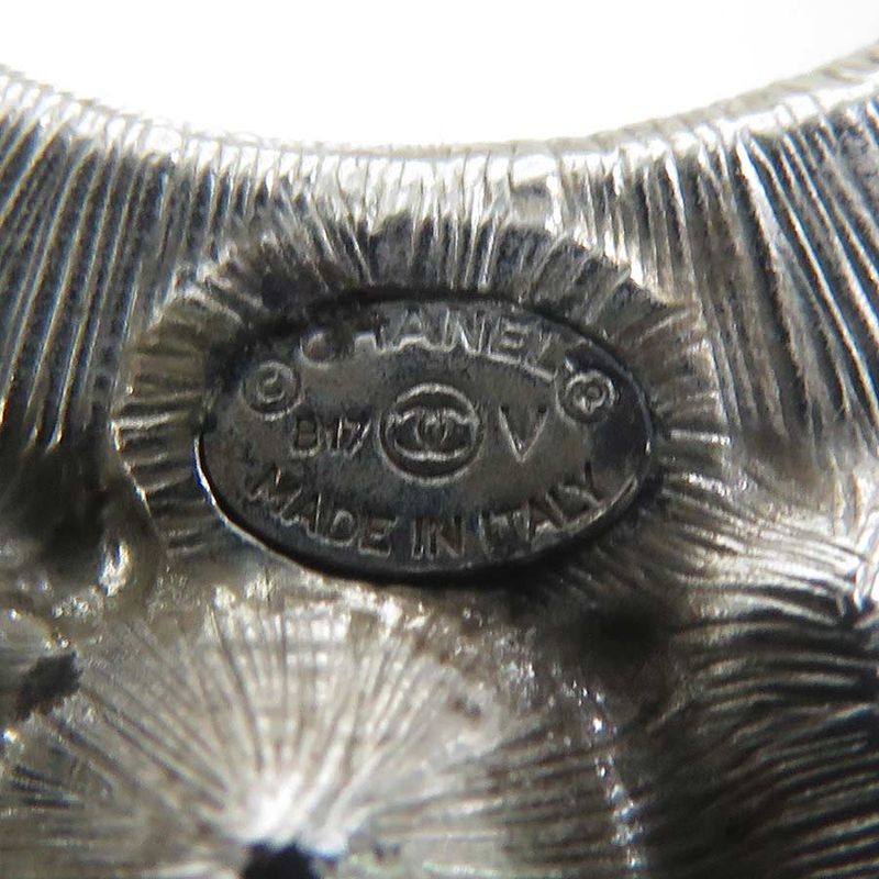 Chanel Brooch CC Logo