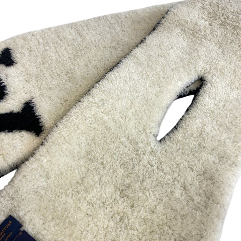 Louis Vuitton LV Logo Scarf Confit