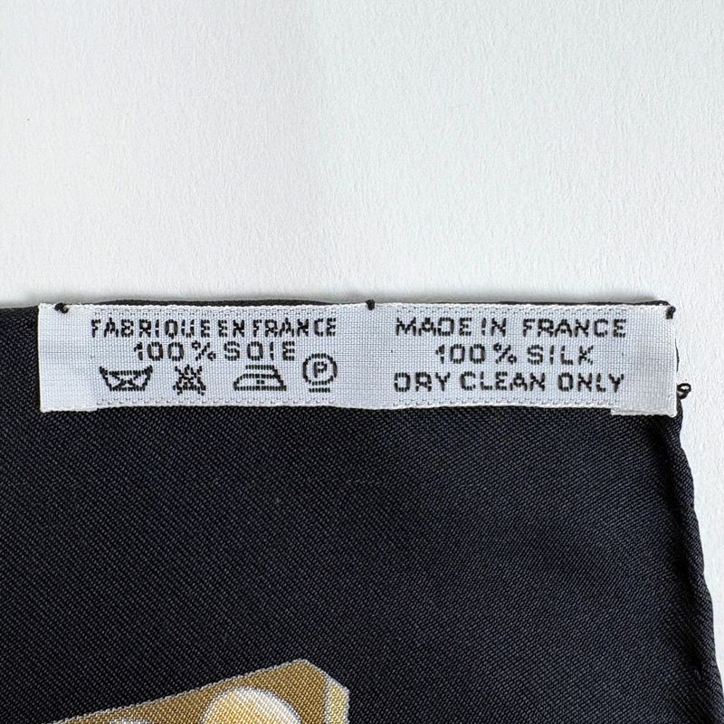 Hermes Carre 90 L'Or Des Chefs Chiefs' Gold Scarf Silk Black Yellow