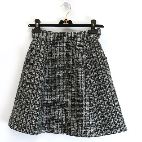 Chanel Tweed Set Mixed 34 Black Silver Skirt Jacket