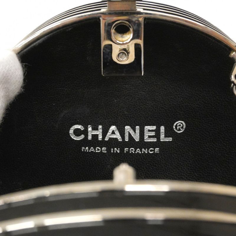 Chanel Shoulder Bag Ivory Black Silver