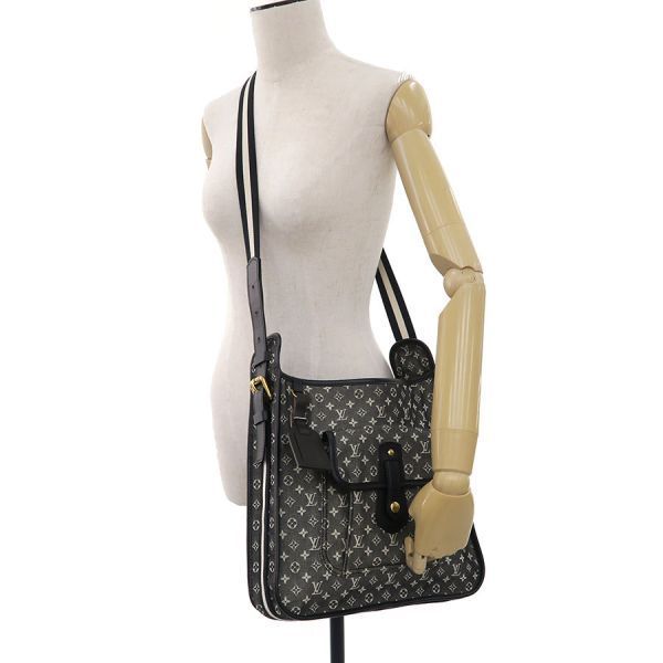 Louis Vuitton Monogram Mini Besace Marie Kate Shoulder Bag