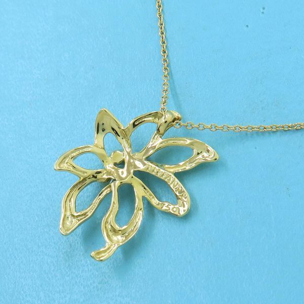Tiffany & Co. Diamond Necklace Flower