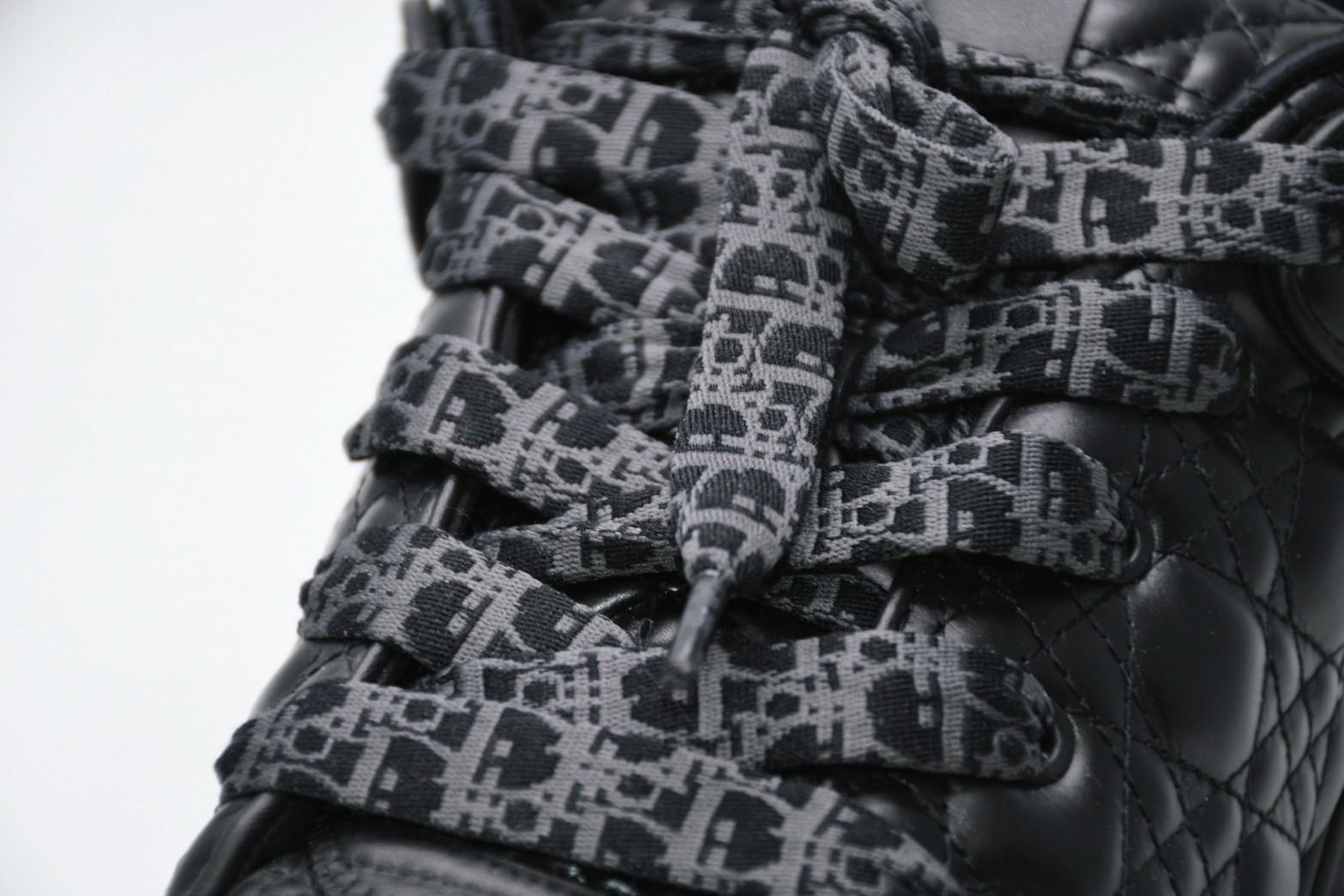 Dior Erl Skater Sneakers Cannage Calfskin — view 7