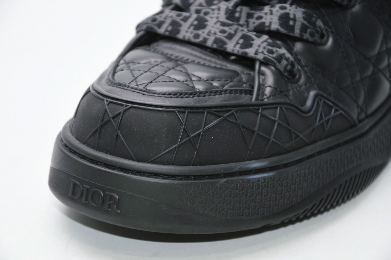 Dior Erl Skater Sneakers Cannage Calfskin — view 5