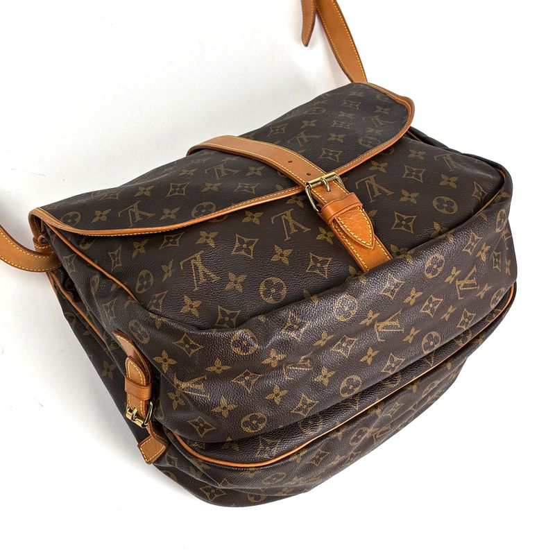 Louis Vuitton Saumur 35 Crossbody Shoulder Bag Monogram Brown