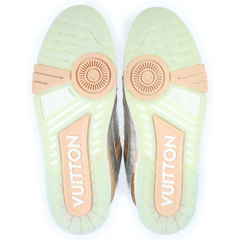 Louis Vuitton LV Trainer Leather Low Cut Sneakers Silver