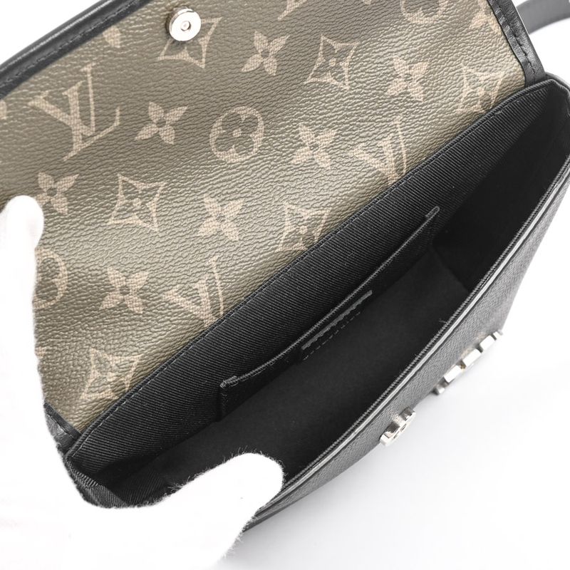 Louis Vuitton Shoulder Bag Pulse