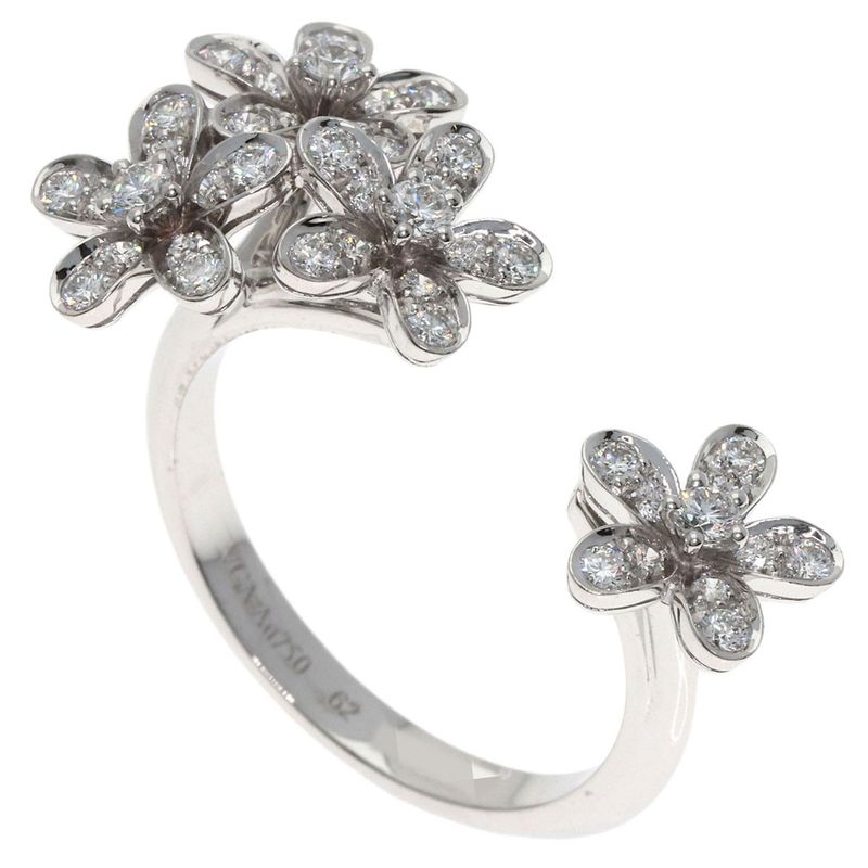 Van Cleef & Arpels Socrates Entrelle Door Diamond 62 Ring