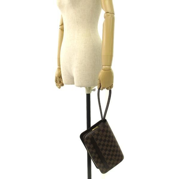 Louis Vuitton Damier Saint Clutch