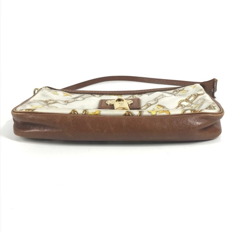 Louis Vuitton Shoulder Bag Pochette Vinyl Leather White
