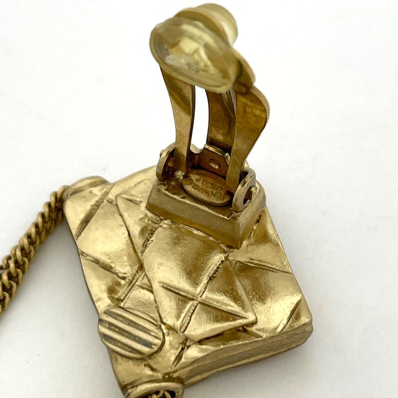 Chanel CC Logo Earrings Quilted Gold Plated